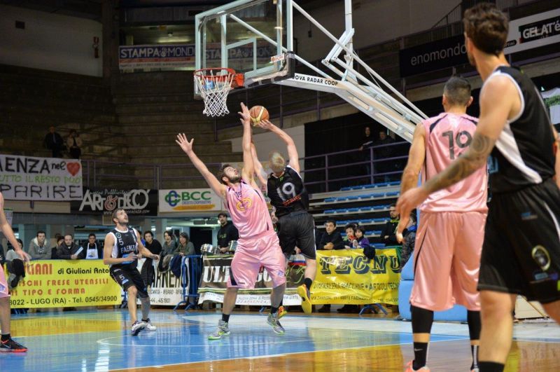 I Raggisolaris Vogliono Brindare Al Nuovo Anno Con Una Vittoria