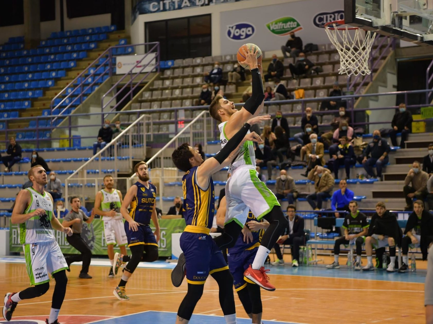 I Raggisolaris Superano Montegranaro