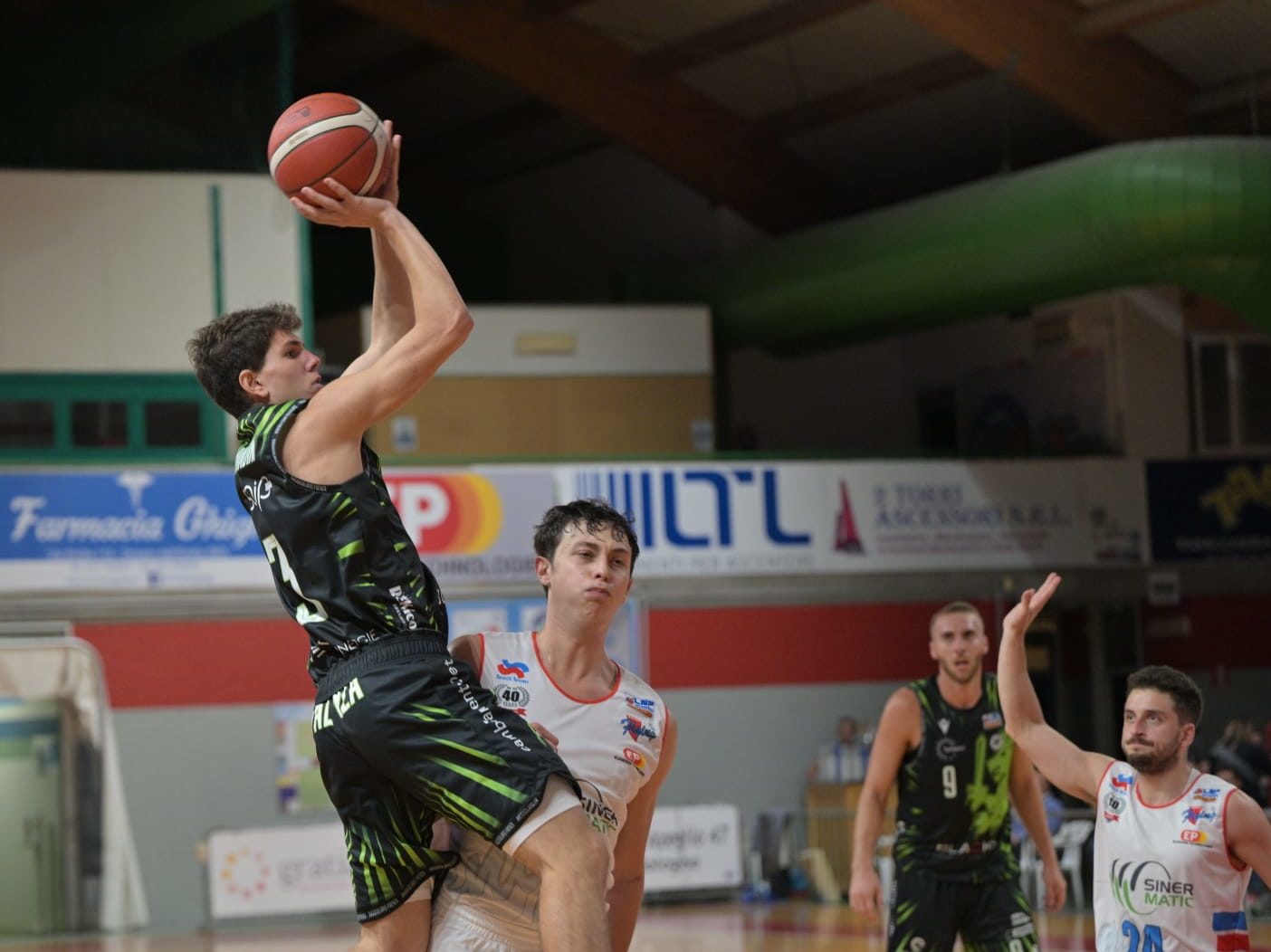 Buona La Prima Per I Blacks Sul Difficile Campo Di Ozzano